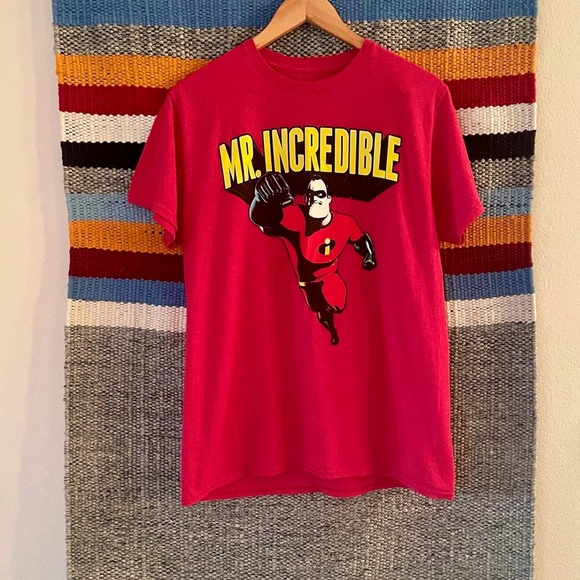 Mr.Incredible Disney Tee - Picture 3 of 9